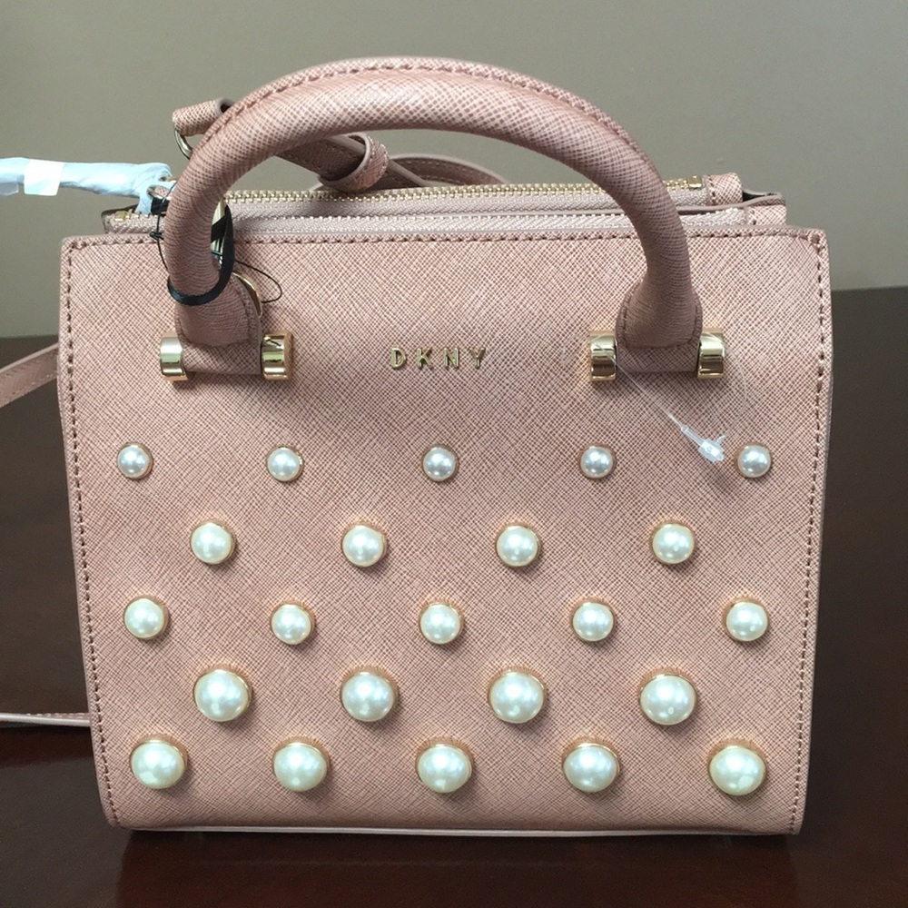 DKNY SMALL CROSSBODY BAG NEW